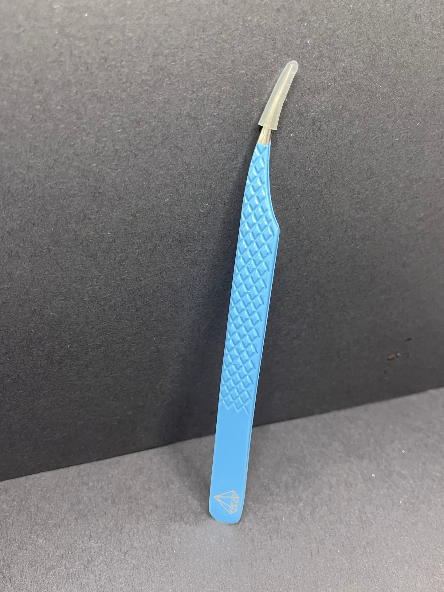 ISOLATION TWEEZER